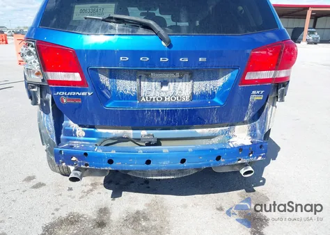 2015 Dodge Journey Sxt z USA, uszkodzony, nr VIN 3C4PDCBGXFT742612